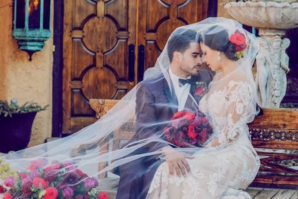 Hispanic Wedding Traditions