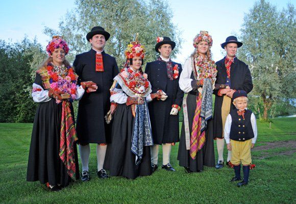 Swedish Wedding Traditions